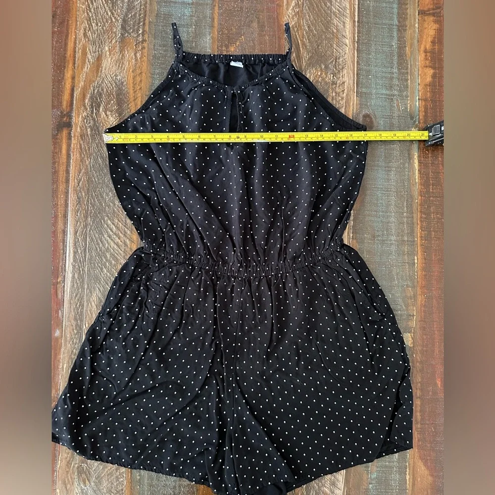 Old Navy Women’s M Black White Polka Dot Sleeveless Romper